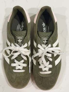 Adidas Gazelle Indoor Focus Olive Clear Sneakers Size US Boys 7 or Women’s 8.5